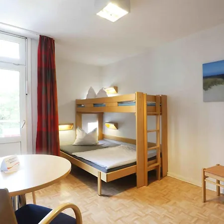 Jugendherberge Kiel Hostel *